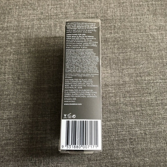 KARL LAGERFELD Lip Lights Gloss: St. Tropez Sunset - Picture 7 of 8